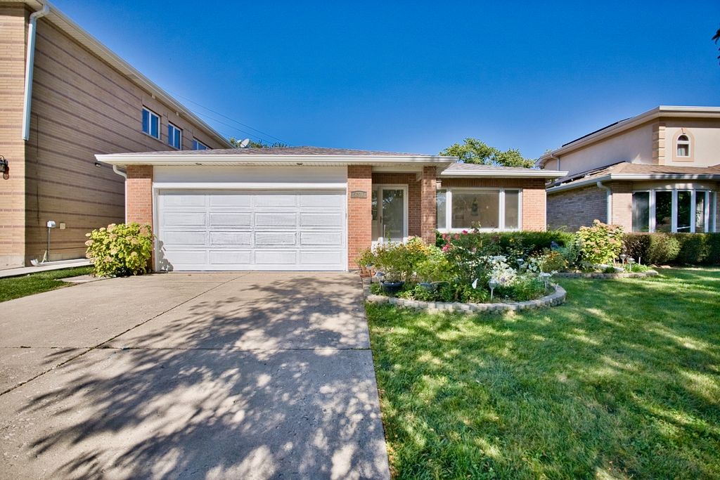 5316 Lee Street, Skokie, IL 60077 — exterior