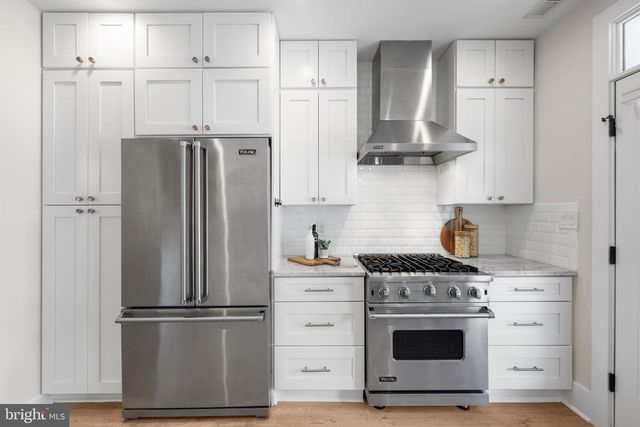 1421 MERIDIAN PL NW, Washington, DC 20010