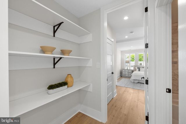 1421 MERIDIAN PL NW, Washington, DC 20010