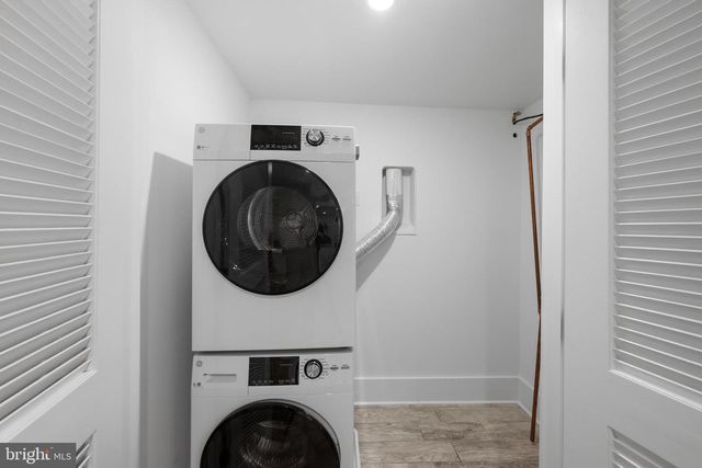1421 MERIDIAN PL NW, Washington, DC 20010