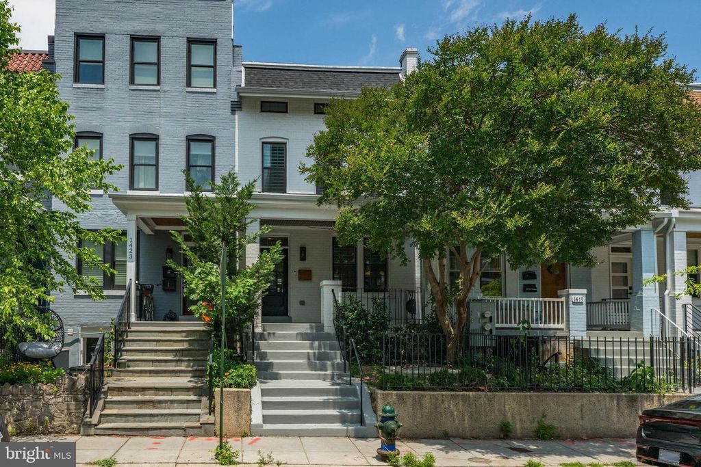 1421 MERIDIAN PL NW, Washington, DC 20010