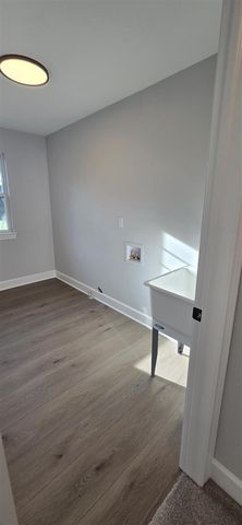 5850 Windrift Court, West Bloomfield, MI 48324
