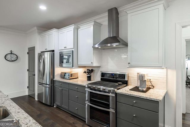 1706 Georgia Club Drive, Statham, GA 30666