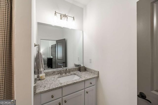 1706 Georgia Club Drive, Statham, GA 30666