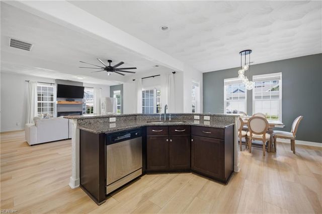 4162 Pritchard ST, Suffolk, VA 23435