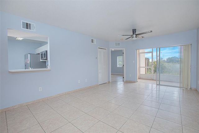 522 VILLA DEL SOL CIRCLE 102, Orlando, FL 32824