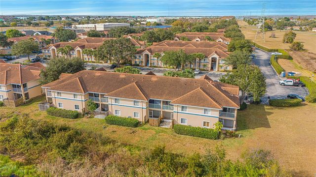 522 VILLA DEL SOL CIRCLE 102, Orlando, FL 32824