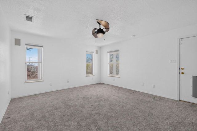 12050 Holly Avenue NE, Albuquerque, NM 87122