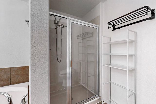 12050 Holly Avenue NE, Albuquerque, NM 87122