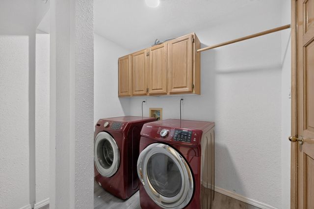 12050 Holly Avenue NE, Albuquerque, NM 87122