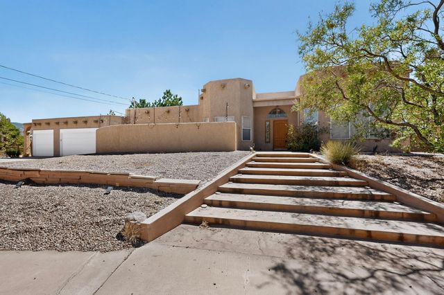 12050 Holly Avenue NE, Albuquerque, NM 87122