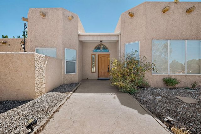 12050 Holly Avenue NE, Albuquerque, NM 87122