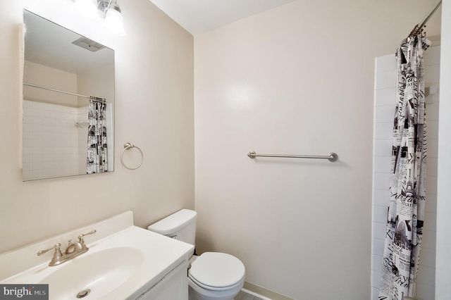 16 CASINO CT, Silver Spring, MD 20906