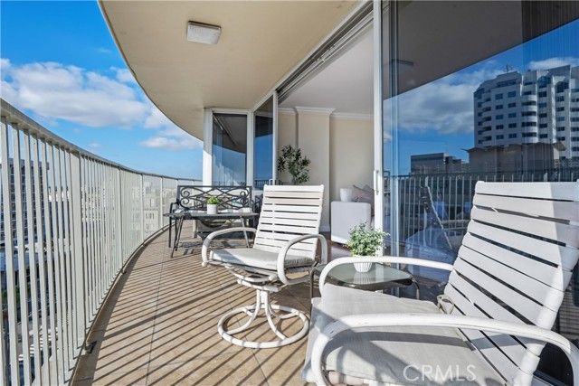 700 E Ocean 1708, Long Beach, CA 90802