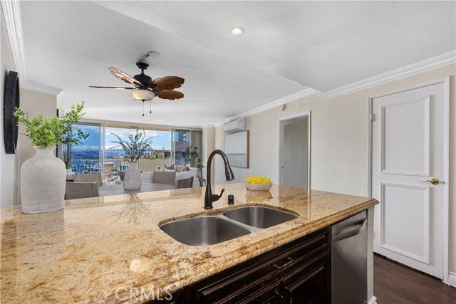 700 E Ocean 1708, Long Beach, CA 90802