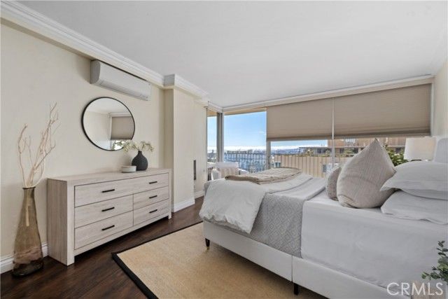 700 E Ocean 1708, Long Beach, CA 90802