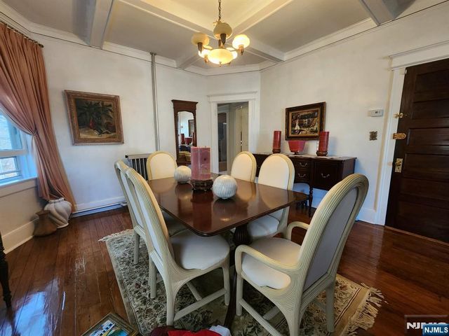 31 Union Place, North Arlington, NJ 07031