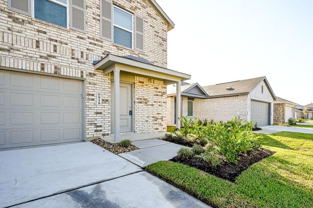 6818 Flowering Ginger Lane Lane, Katy, TX 77493