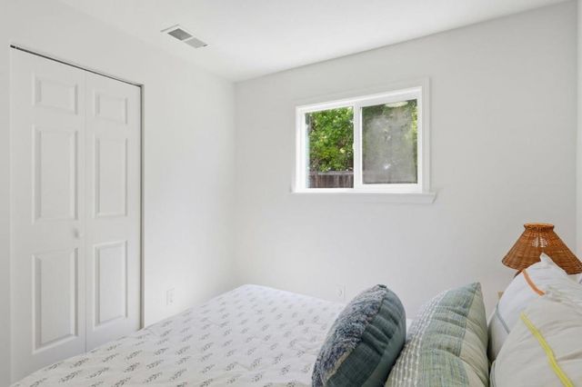 383 Burnett Avenue, Santa Clara, CA 95051