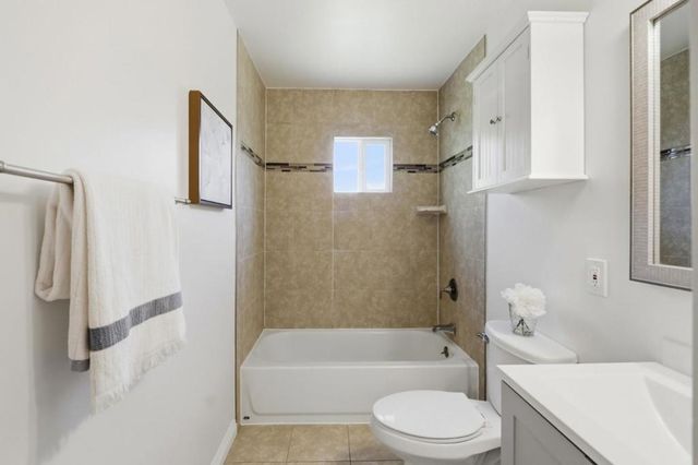383 Burnett Avenue, Santa Clara, CA 95051