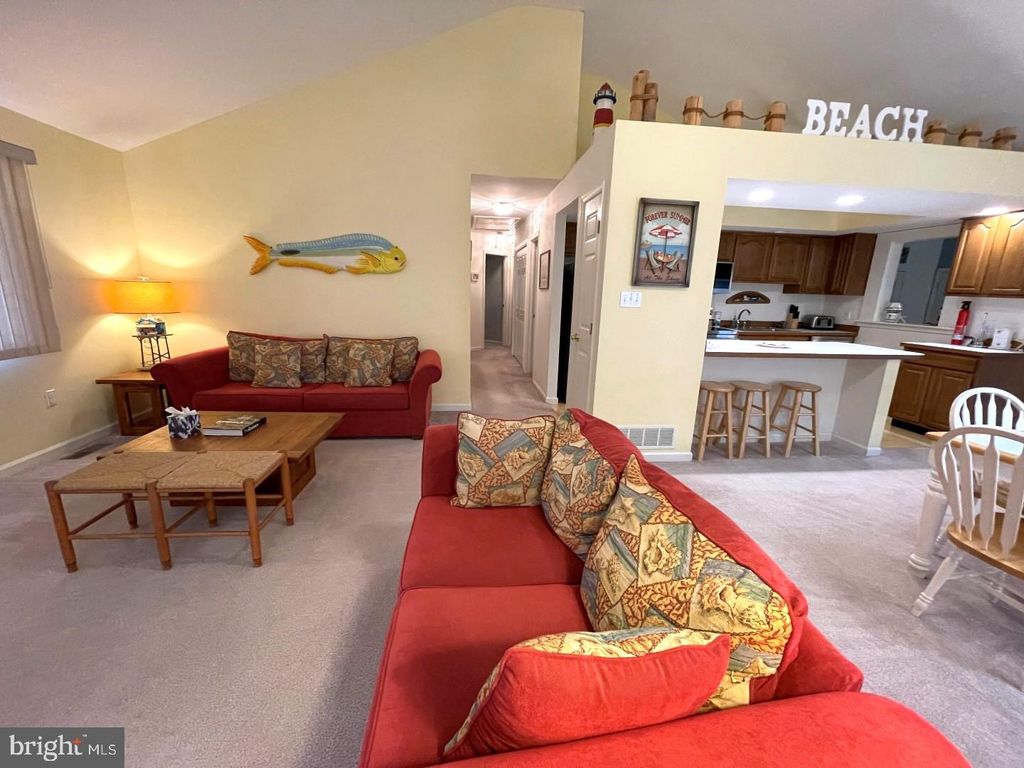 Image 14 of property listing at 51 NEWPORT DR, Ocean Pines, MD 21811