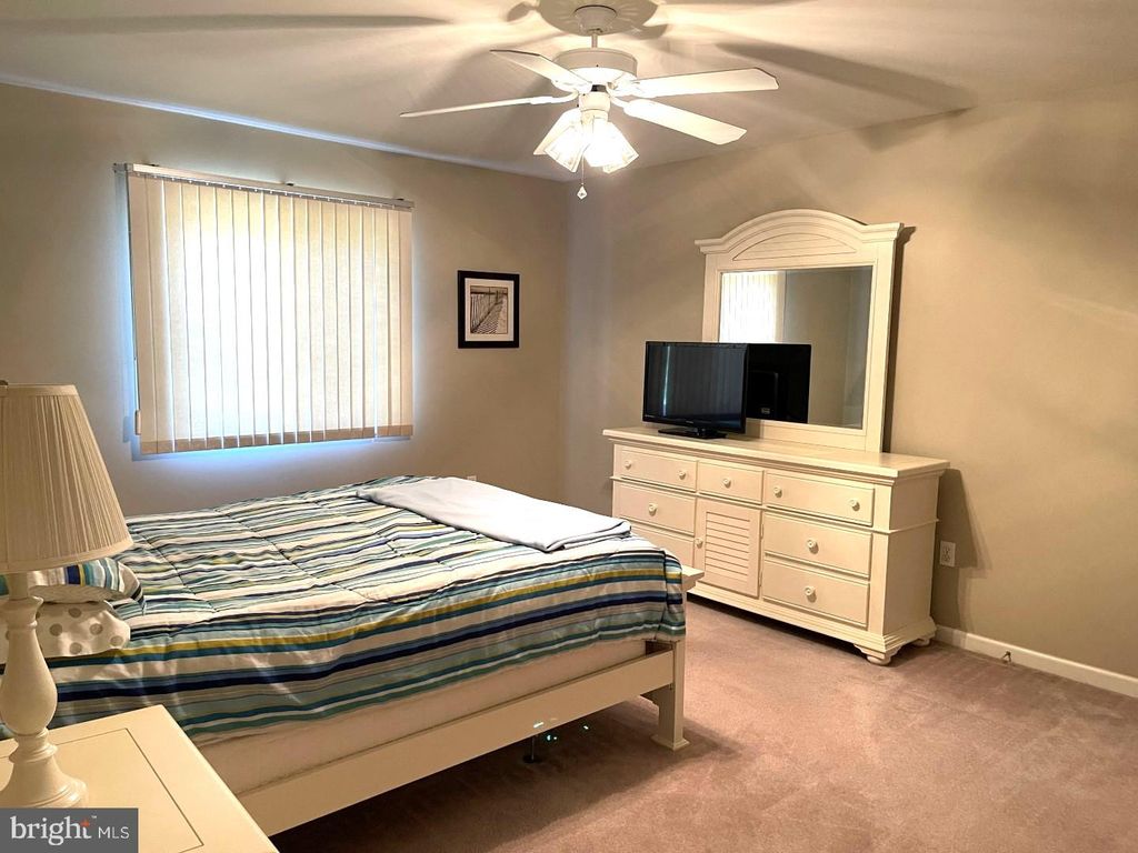 Image 15 of property listing at 51 NEWPORT DR, Ocean Pines, MD 21811