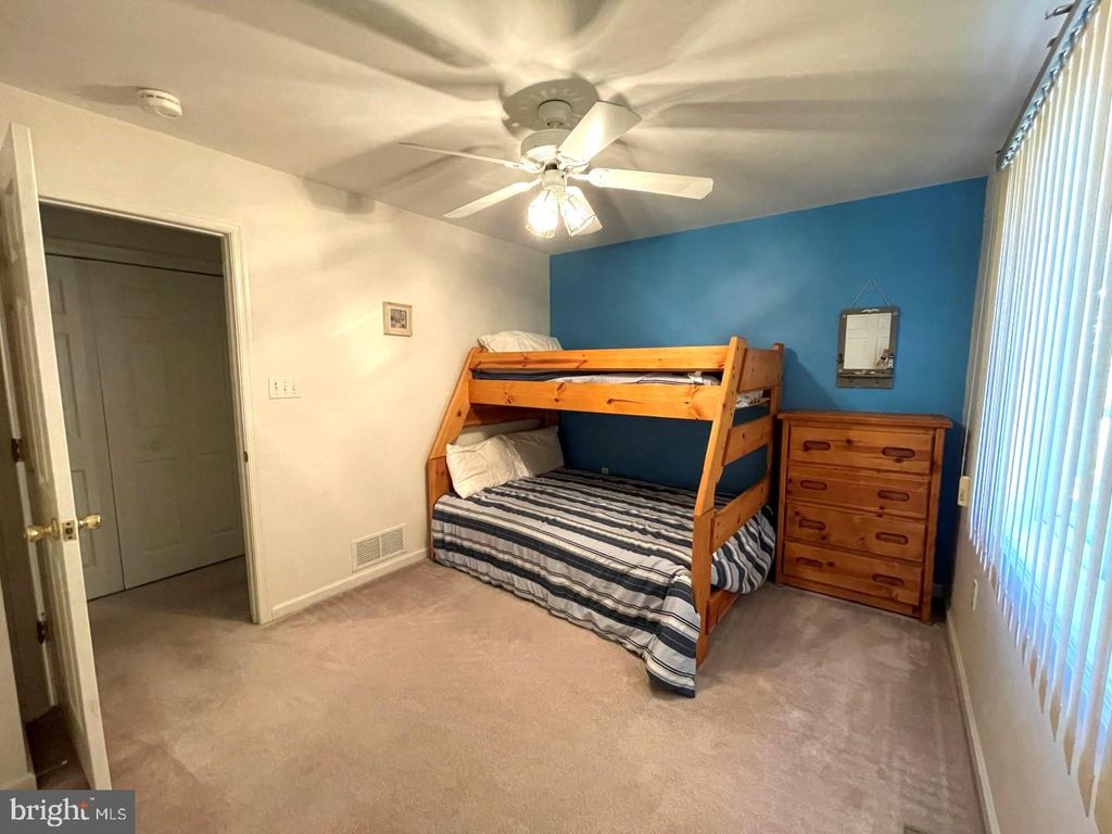 Image 31 of property listing at 51 NEWPORT DR, Ocean Pines, MD 21811