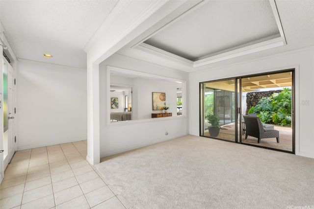 7821 Makaaoa Place, Honolulu, HI 96825