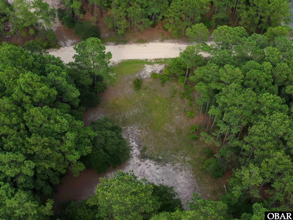 Image 2 of property listing at 2366 Swan Island Road Lot 5, Corolla, NC 27927