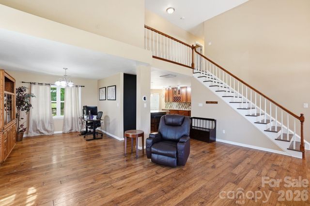 9912 Park Springs Court, Charlotte, NC 28210