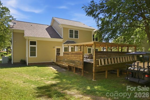 9912 Park Springs Court, Charlotte, NC 28210
