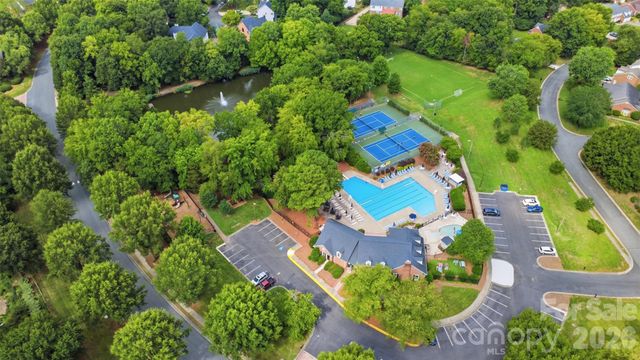 9912 Park Springs Court, Charlotte, NC 28210
