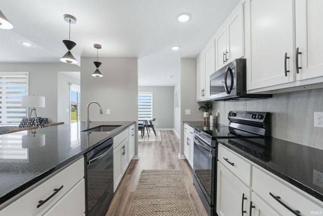 12179 Bellino Crossing, Fort Wayne, IN 46818