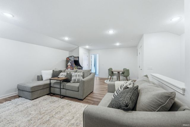 12179 Bellino Crossing, Fort Wayne, IN 46818