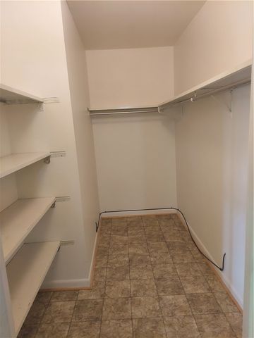 7554 Roselake Drive, Butler Twp, OH 45414