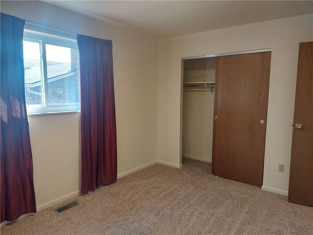 7554 Roselake Drive, Butler Twp, OH 45414