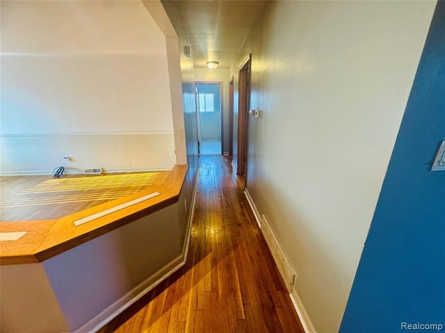 28142 Liberty Drive, Warren, MI 48092