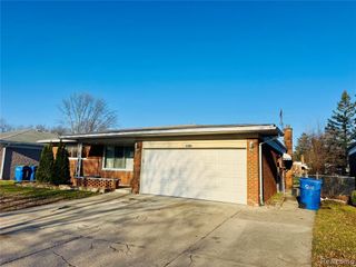 28142 Liberty Drive, Warren, MI 48092
