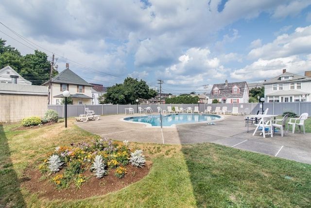 18 Glencoe Street 42, Boston, MA 02135