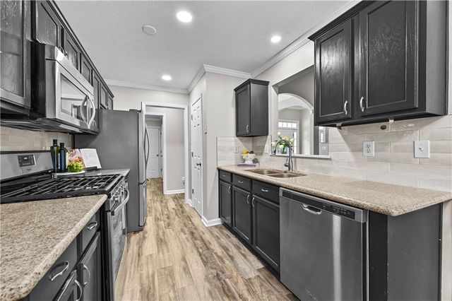 422 Enclave Drive, Powder Springs, GA 30127