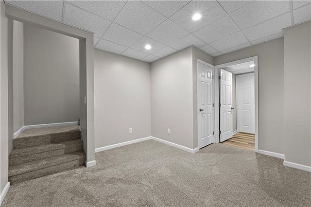422 Enclave Drive, Powder Springs, GA 30127