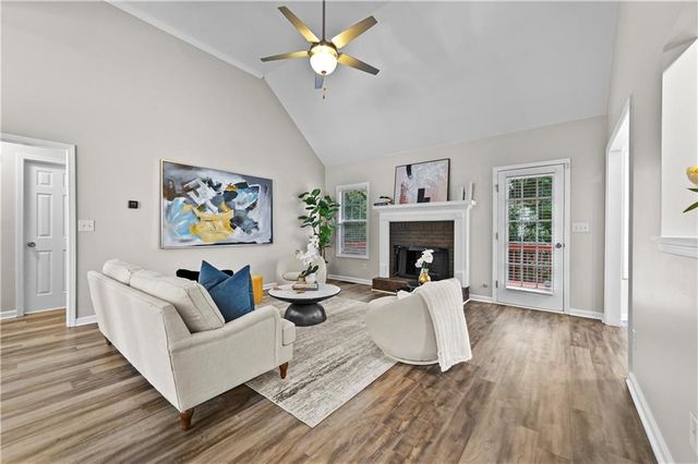 422 Enclave Drive, Powder Springs, GA 30127
