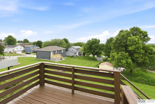 1905 Yorktown Street, Bellevue, NE 68123