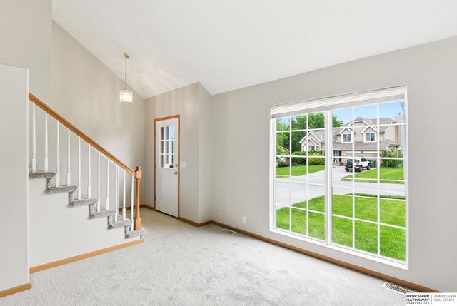 1905 Yorktown Street, Bellevue, NE 68123