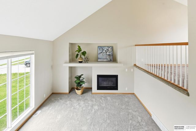 1905 Yorktown Street, Bellevue, NE 68123