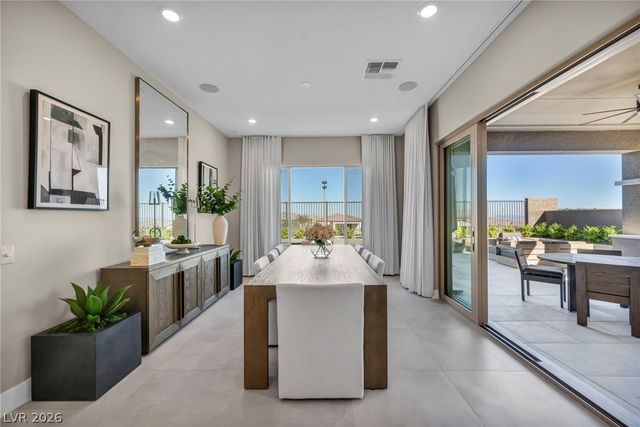 132 Springbough Lane, Las Vegas, NV 89138