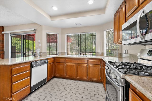 1000 Heaton Moor, Walnut, CA 91789