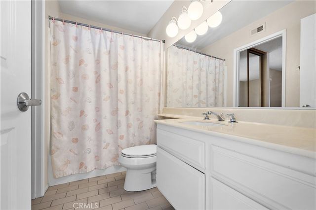 1000 Heaton Moor, Walnut, CA 91789