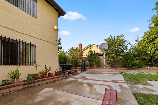 1000 Heaton Moor, Walnut, CA 91789