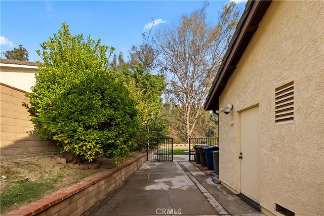 1000 Heaton Moor, Walnut, CA 91789